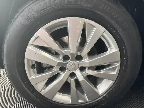 PEUGEOT 5008 II - voiture d'occasion - Photo 23