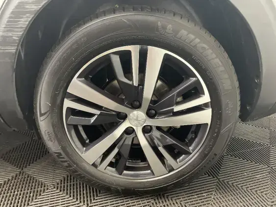 PEUGEOT 5008 II - voiture d'occasion - Photo 23