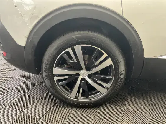 PEUGEOT 5008 II - voiture d'occasion - Photo 24