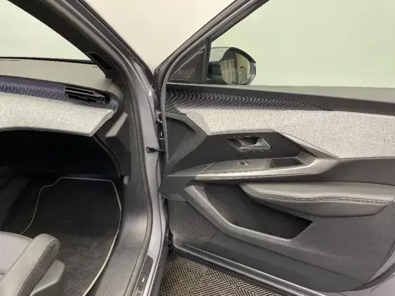 PEUGEOT 3008 III - voiture d'occasion - Photo 20