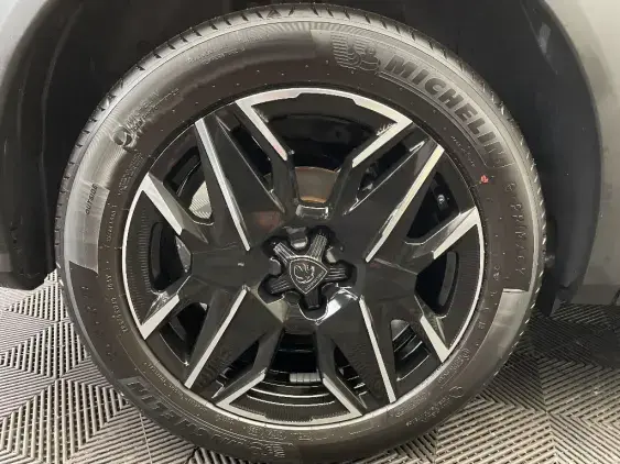 PEUGEOT 3008 III - voiture d'occasion - Photo 24