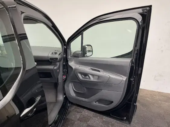 PEUGEOT PARTNER III - voiture d'occasion - Photo 19