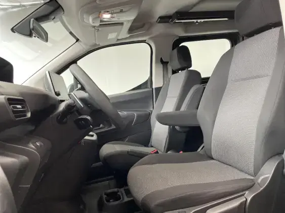 PEUGEOT PARTNER III - voiture d'occasion - Photo 17