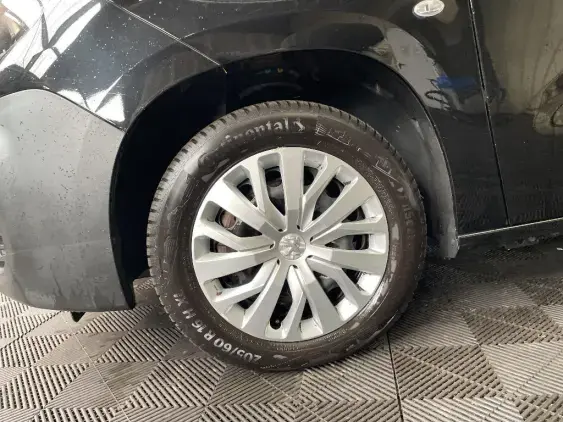 PEUGEOT PARTNER III - voiture d'occasion - Photo 22