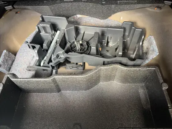 PEUGEOT 2008 II - voiture d'occasion - Photo 17