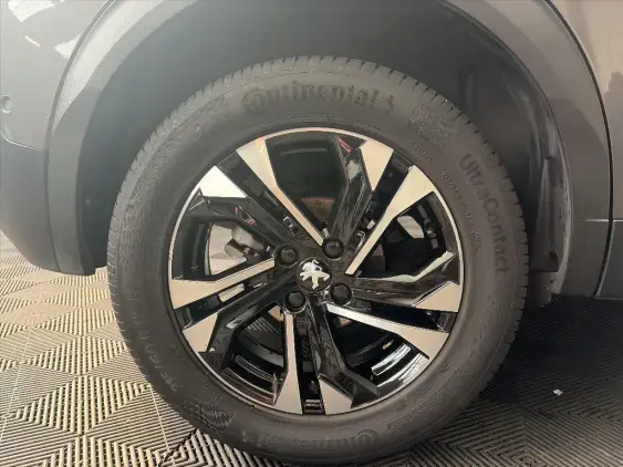 PEUGEOT 2008 II - voiture d'occasion - Photo 25