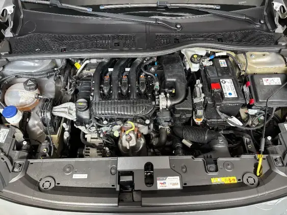 PEUGEOT 208 II - voiture d'occasion - Photo 19