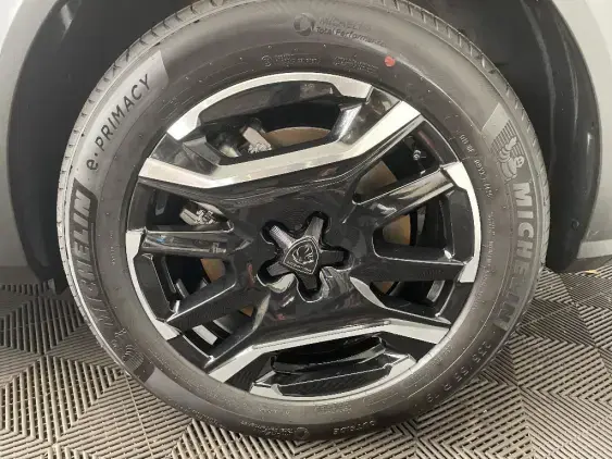 PEUGEOT 3008 III - voiture d'occasion - Photo 24