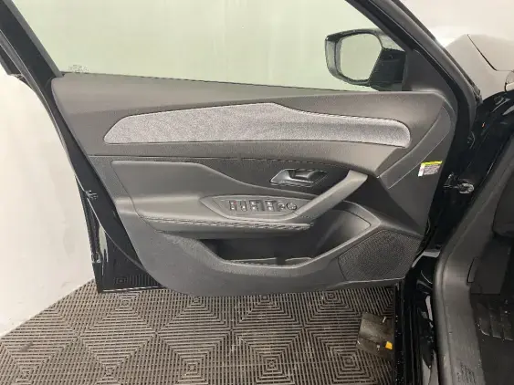 PEUGEOT 308 III - voiture d'occasion - Photo 19