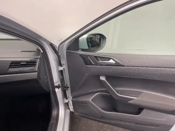 VOLKSWAGEN TAIGO - voiture d'occasion - Photo 19