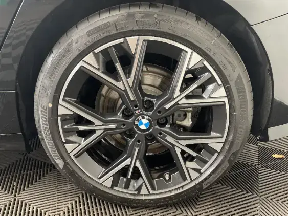 BMW SERIE 1 F70 - voiture d'occasion - Photo 24