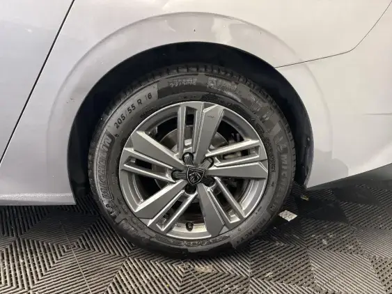 PEUGEOT 308 SW III - voiture d'occasion - Photo 23