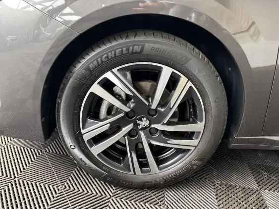 PEUGEOT 208 BUSINESS R II - voiture d'occasion - Photo 23