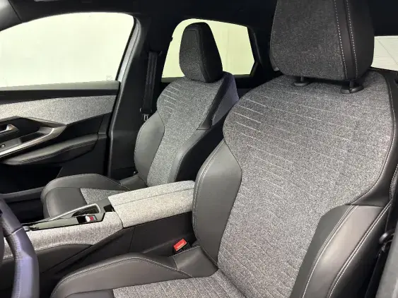 PEUGEOT 3008 III - voiture d'occasion - Photo 17