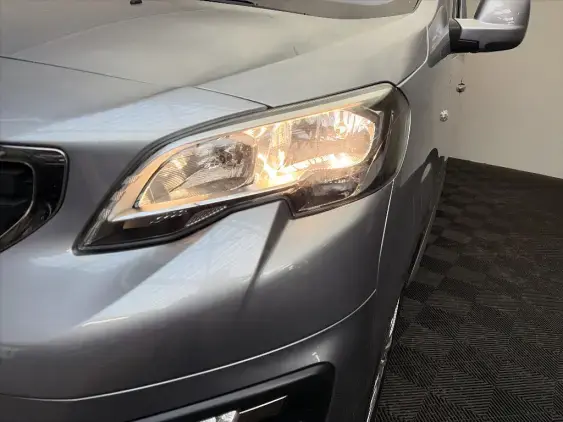 PEUGEOT TRAVELLER - voiture d'occasion - Photo 22