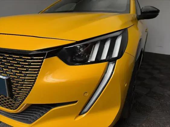 PEUGEOT 208 ELECTRIQUE II - voiture d'occasion - Photo 21