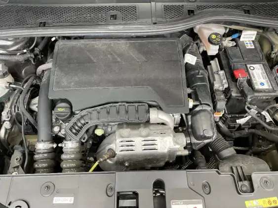 PEUGEOT 208 II - voiture d'occasion - Photo 21