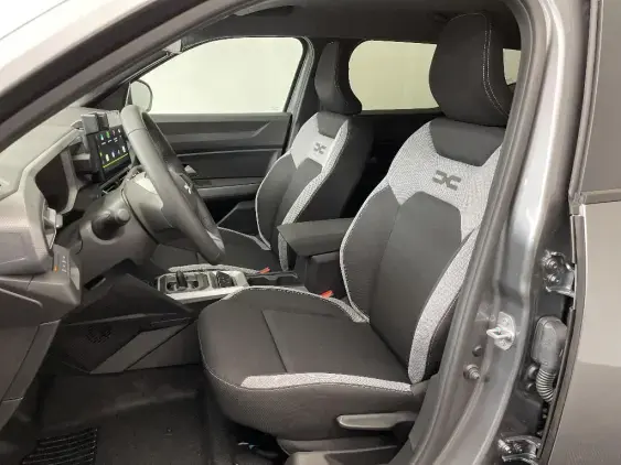 DACIA DUSTER III - voiture d'occasion - Photo 17
