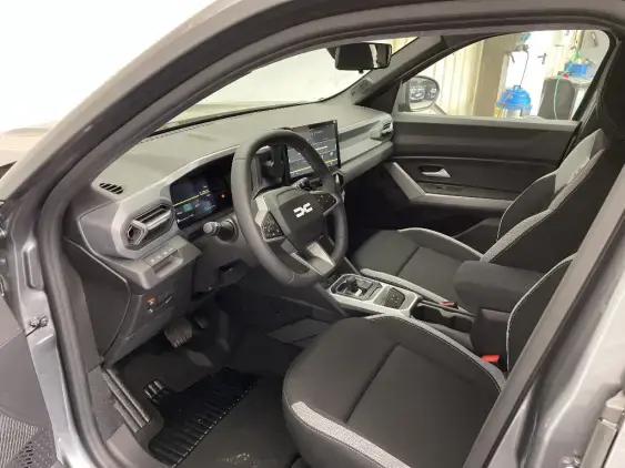 DACIA DUSTER III - voiture d'occasion - Photo 18