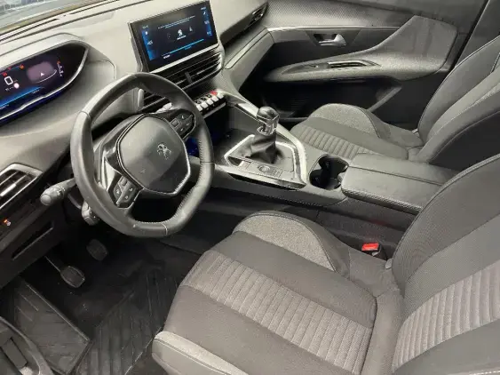 PEUGEOT 3008 II - voiture d'occasion - Photo 18
