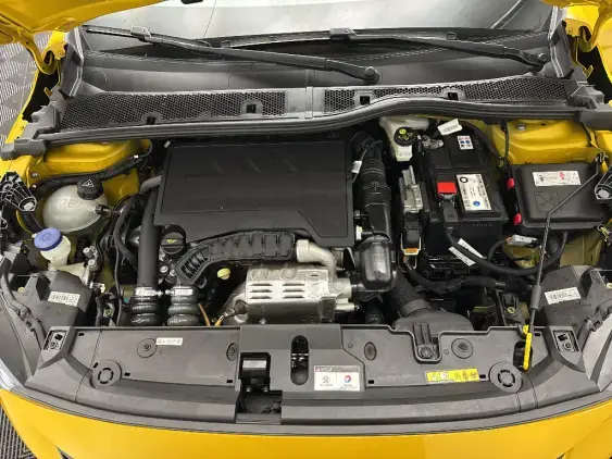 PEUGEOT 208 II - voiture d'occasion - Photo 21