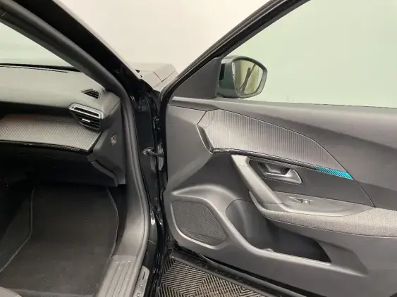 PEUGEOT 2008 ELECTRIQUE II - voiture d'occasion - Photo 20