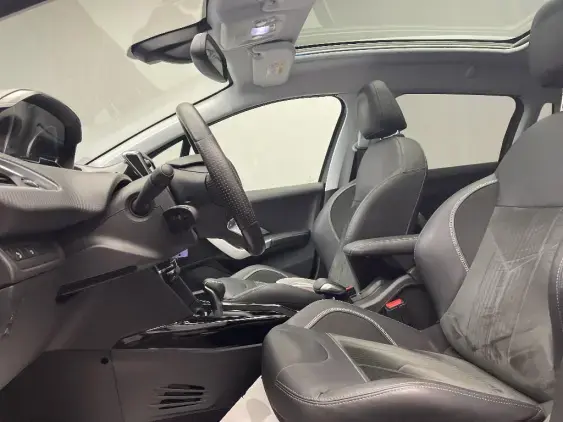 PEUGEOT 2008 - voiture d'occasion - Photo 18