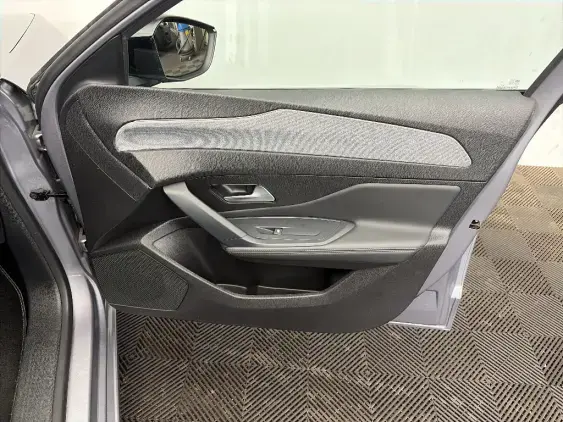 PEUGEOT 308 III - voiture d'occasion - Photo 19