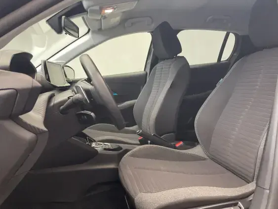 PEUGEOT 208 II - voiture d'occasion - Photo 18