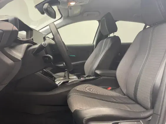 PEUGEOT 208 II - voiture d'occasion - Photo 18