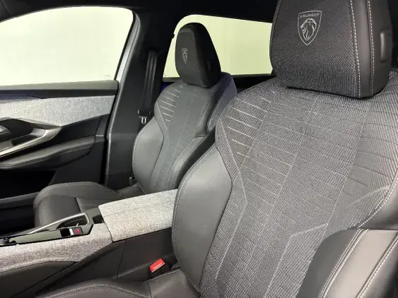 PEUGEOT 5008 III - voiture d'occasion - Photo 18