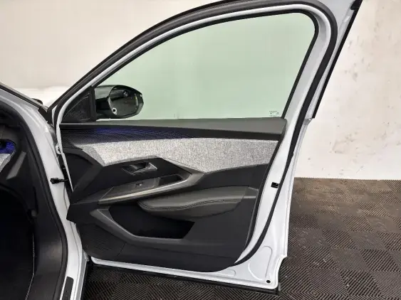 PEUGEOT 5008 III - voiture d'occasion - Photo 20