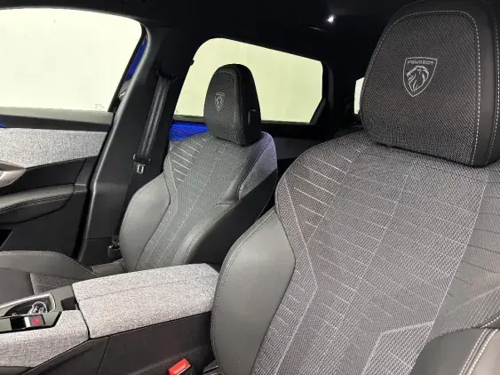 PEUGEOT 5008 III - voiture d'occasion - Photo 18