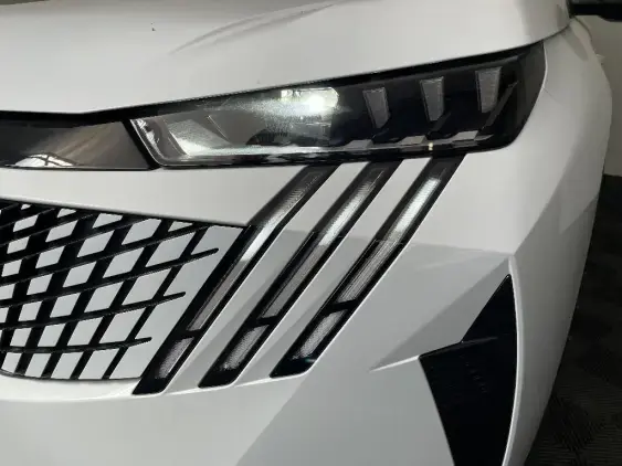 PEUGEOT 3008 III - voiture d'occasion - Photo 22