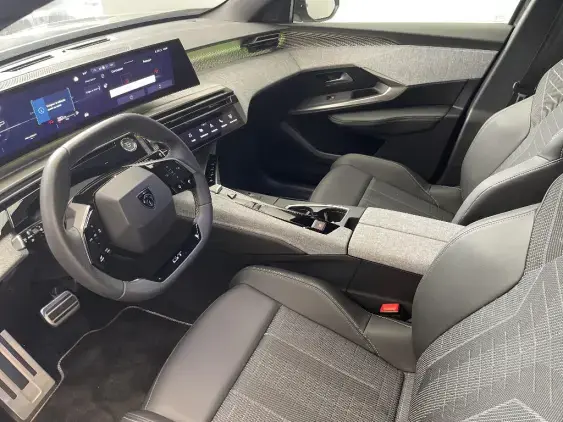 PEUGEOT 3008 III - voiture d'occasion - Photo 18