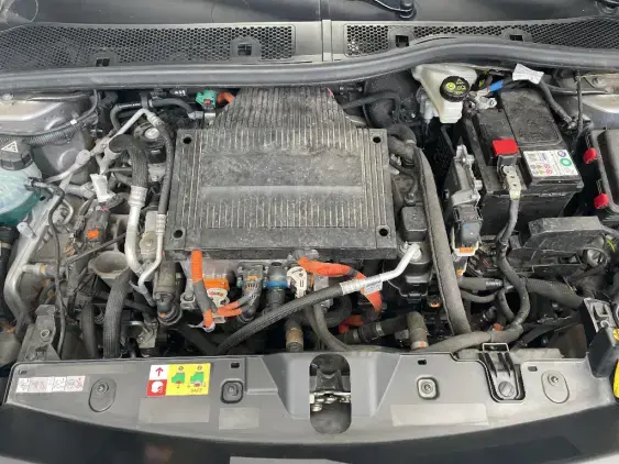 PEUGEOT 2008 ELECTRIQUE II - voiture d'occasion - Photo 21