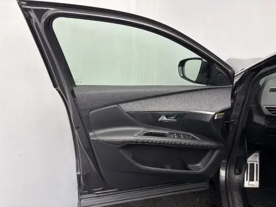 PEUGEOT 3008 II - voiture d'occasion - Photo 18