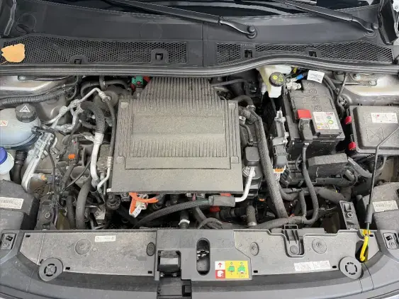 PEUGEOT 208 ELECTRIQUE II - voiture d'occasion - Photo 20