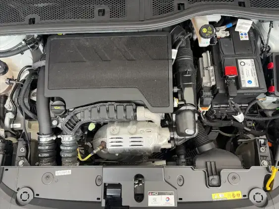 PEUGEOT 208 II - voiture d'occasion - Photo 20