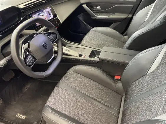PEUGEOT 308 SW III - voiture d'occasion - Photo 18