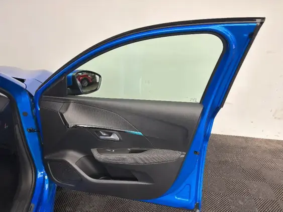 PEUGEOT 208 ELECTRIQUE II - voiture d'occasion - Photo 19