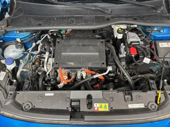 PEUGEOT 208 ELECTRIQUE II - voiture d'occasion - Photo 20