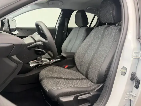 PEUGEOT 208 II - voiture d'occasion - Photo 17