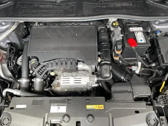 PEUGEOT 308 III - voiture d'occasion - Photo 21