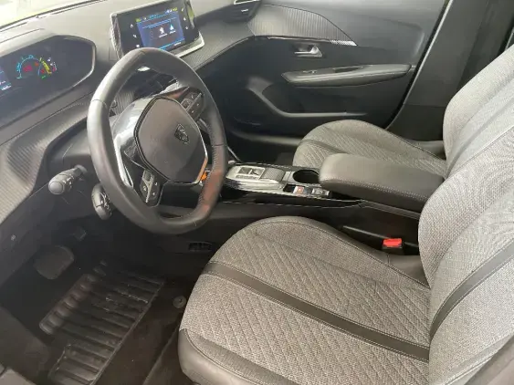 PEUGEOT 208 ELECTRIQUE II - voiture d'occasion - Photo 18