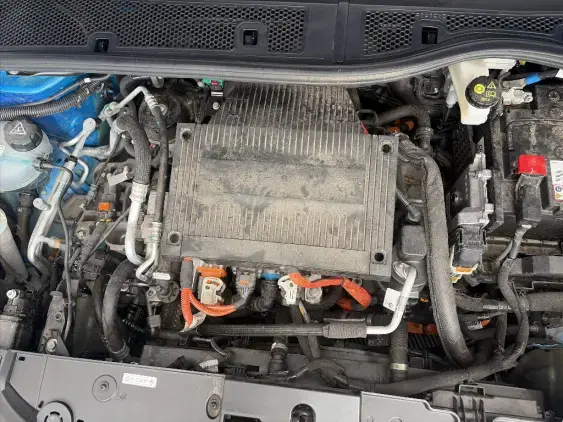PEUGEOT 208 ELECTRIQUE II - voiture d'occasion - Photo 19