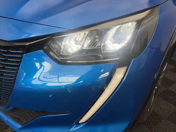 PEUGEOT 208 ELECTRIQUE II - voiture d'occasion - Photo 20