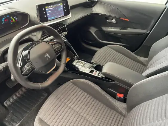 PEUGEOT 208 ELECTRIQUE II - voiture d'occasion - Photo 17