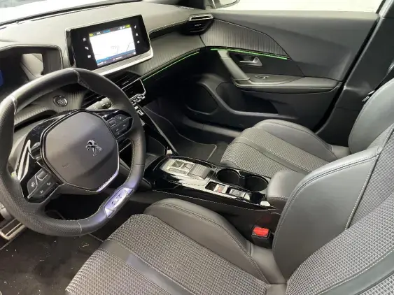 PEUGEOT 2008 ELECTRIQUE II - voiture d'occasion - Photo 18