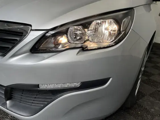 PEUGEOT 308 II - voiture d'occasion - Photo 21